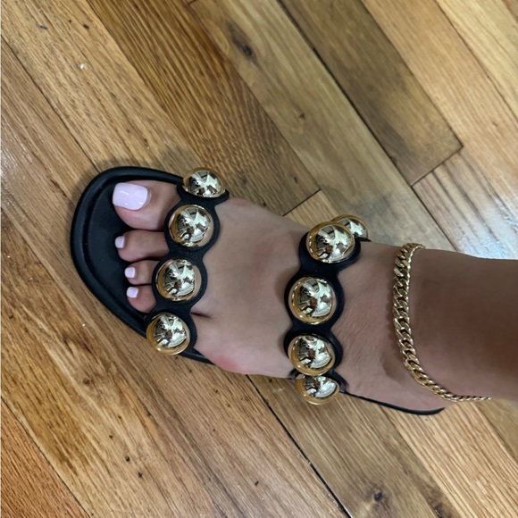 Black and gold sandal from target size 7 - Picture 3 of 3